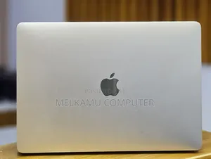 New Laptop Apple MacBook Pro 2020 32GB Intel Core i7 SSD 512GB