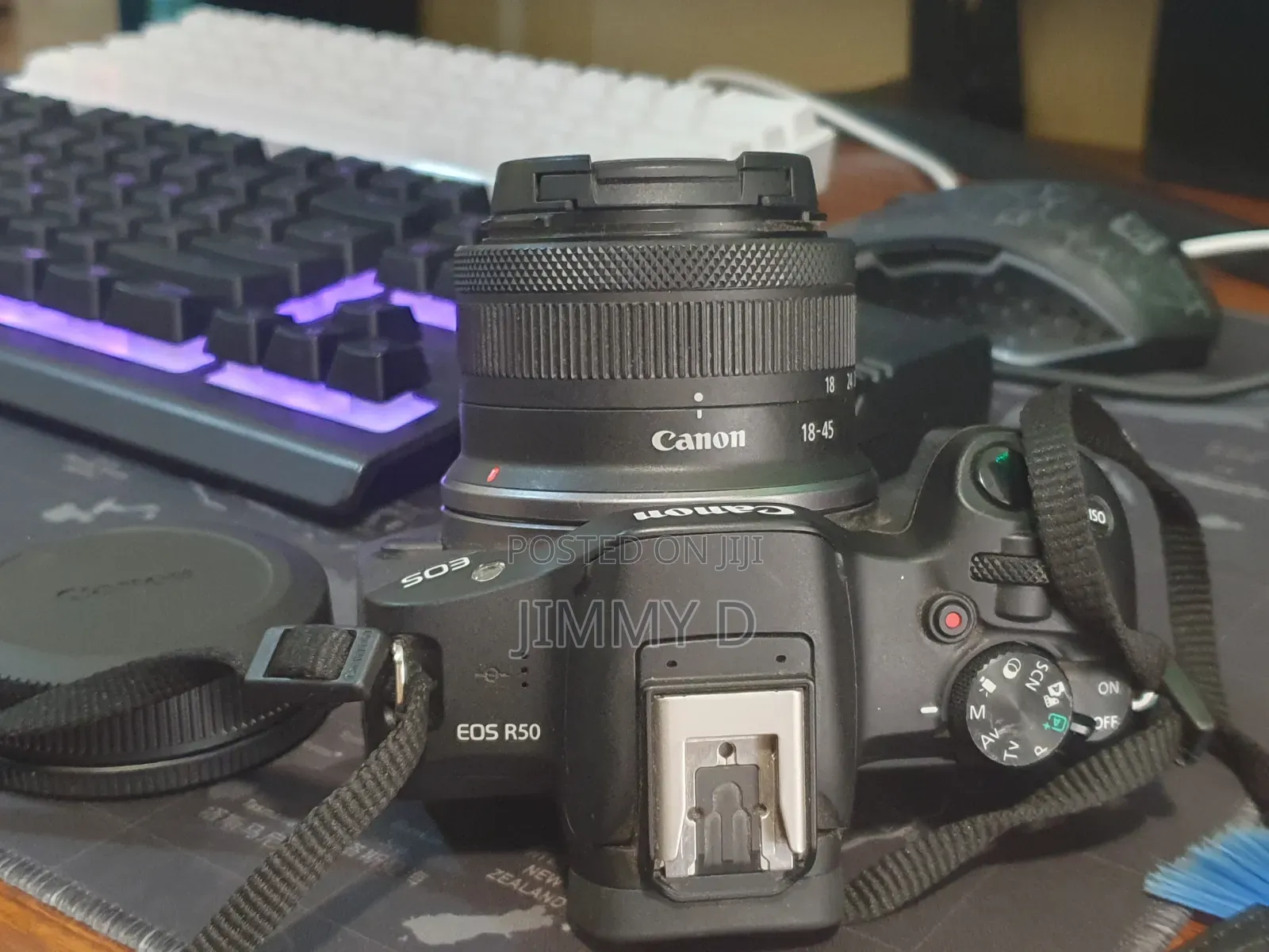 Canon Eos R50 New