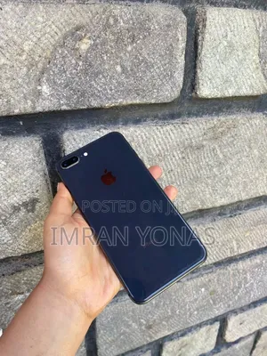 Apple iPhone 8 Plus 64 GB Black