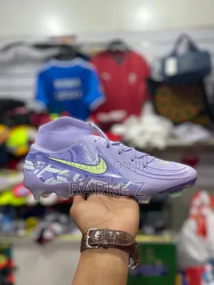 Nike Phantom Football Shoes