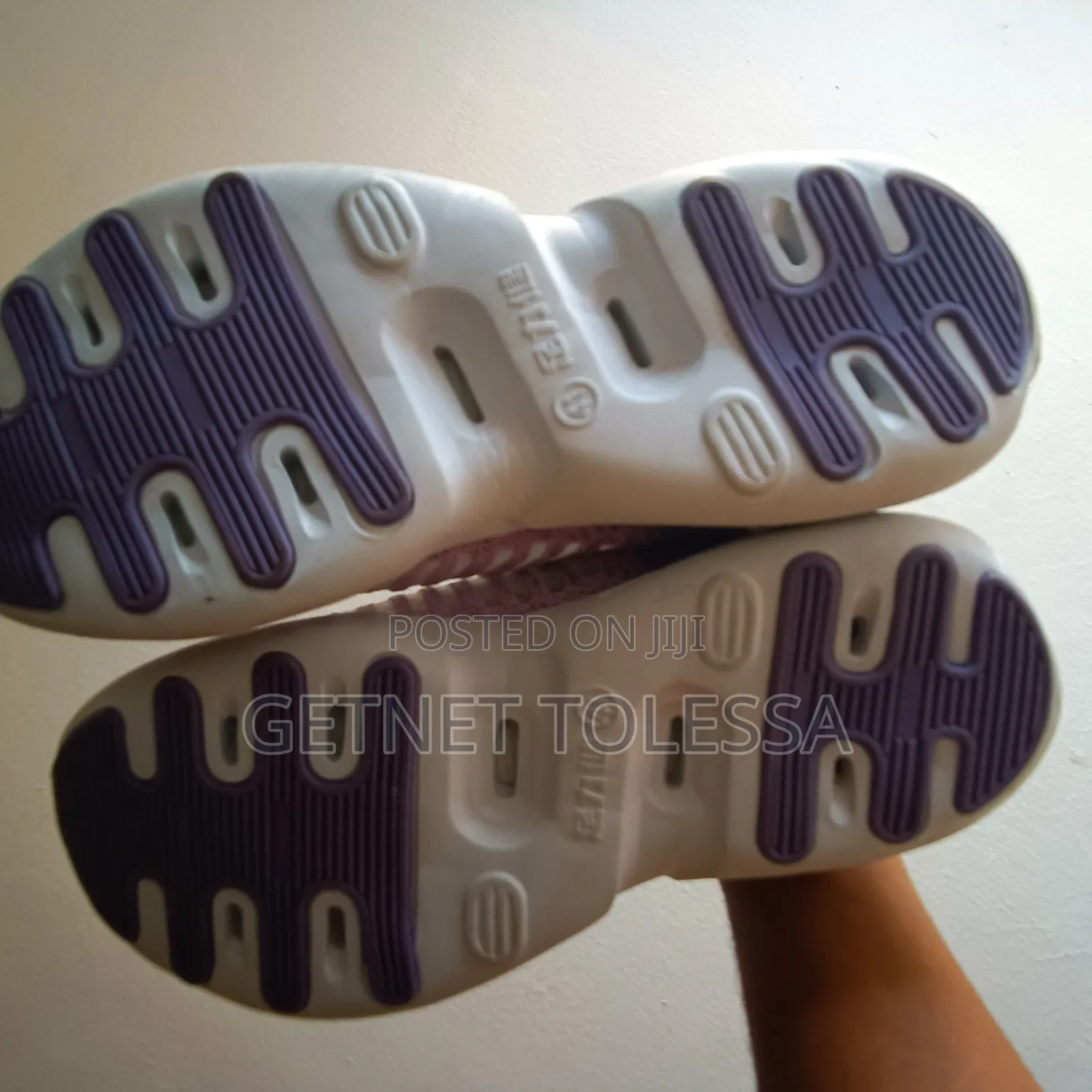 Lightweight Purple Knit Running /Casual Sneakers (Size EU 41 / US 7.5)