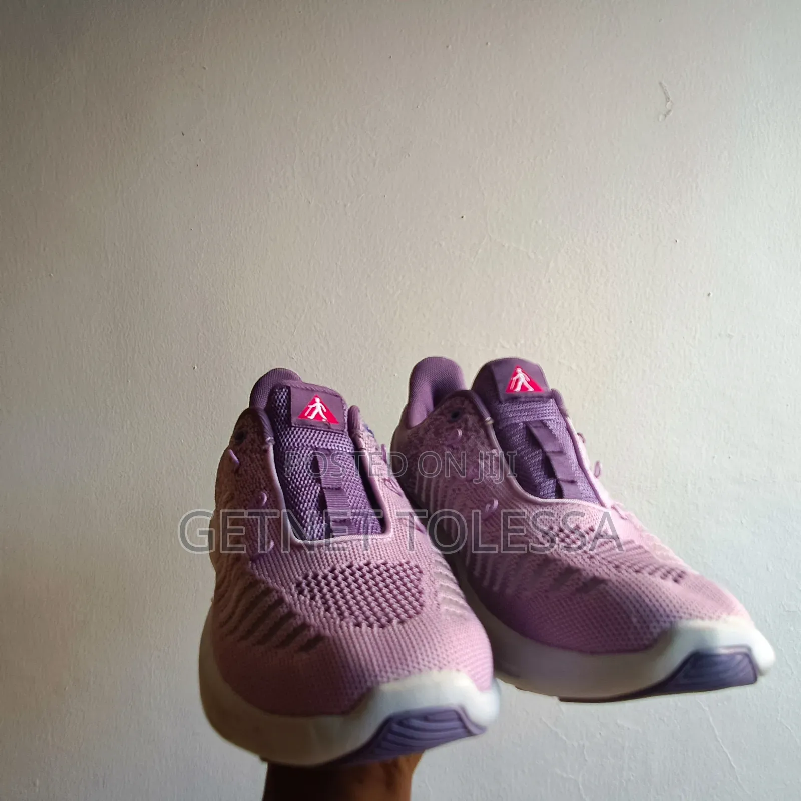 Lightweight Purple Knit Running /Casual Sneakers (Size EU 41 / US 7.5)