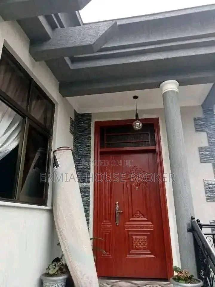 Furnished 4bdrm Villa in ፊጋ, Addis Ketema for sale