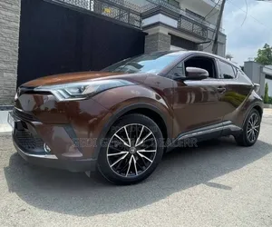 Toyota C-HR 2017 Teal