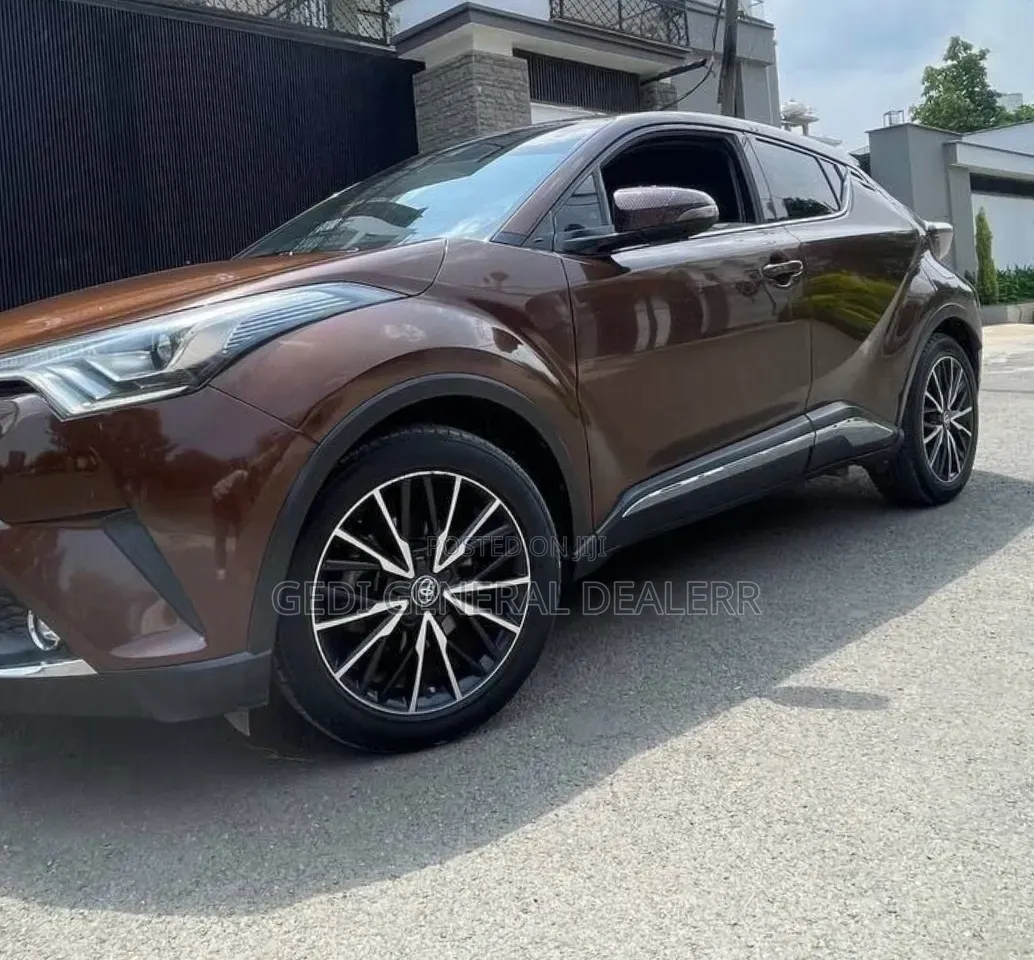 Toyota C-HR 2017 Teal