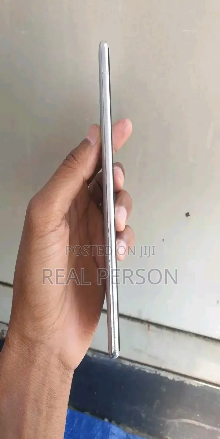 Samsung Galaxy A71 5G 128 GB White