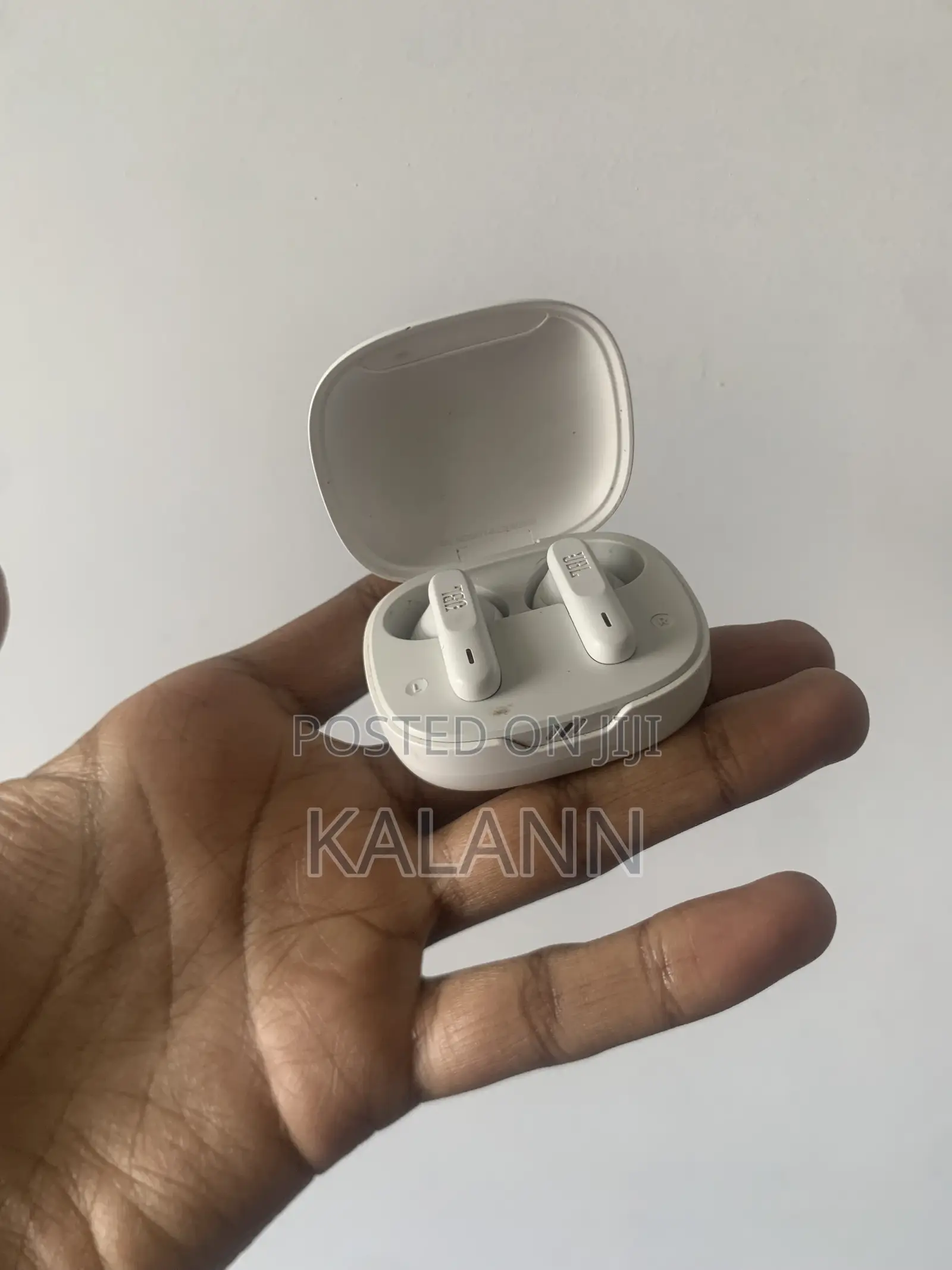 JBL Earbuds