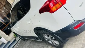 Toyota RAV4 2016 White
