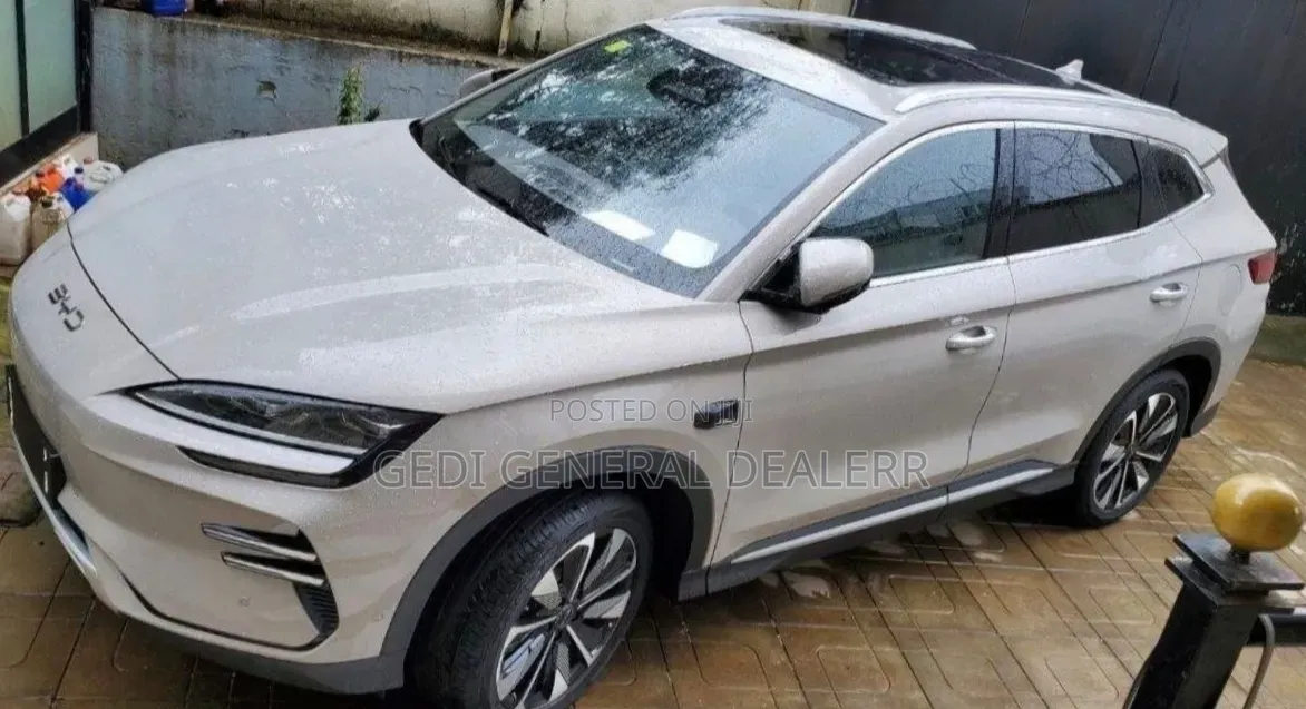 BYD Song Plus 2025 Beige
