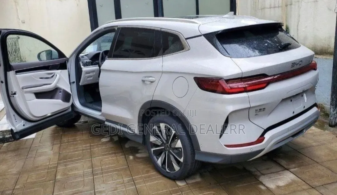 BYD Song Plus 2025 Beige