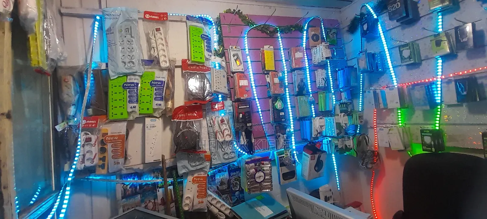 Mobile Accessiories and Movies Center