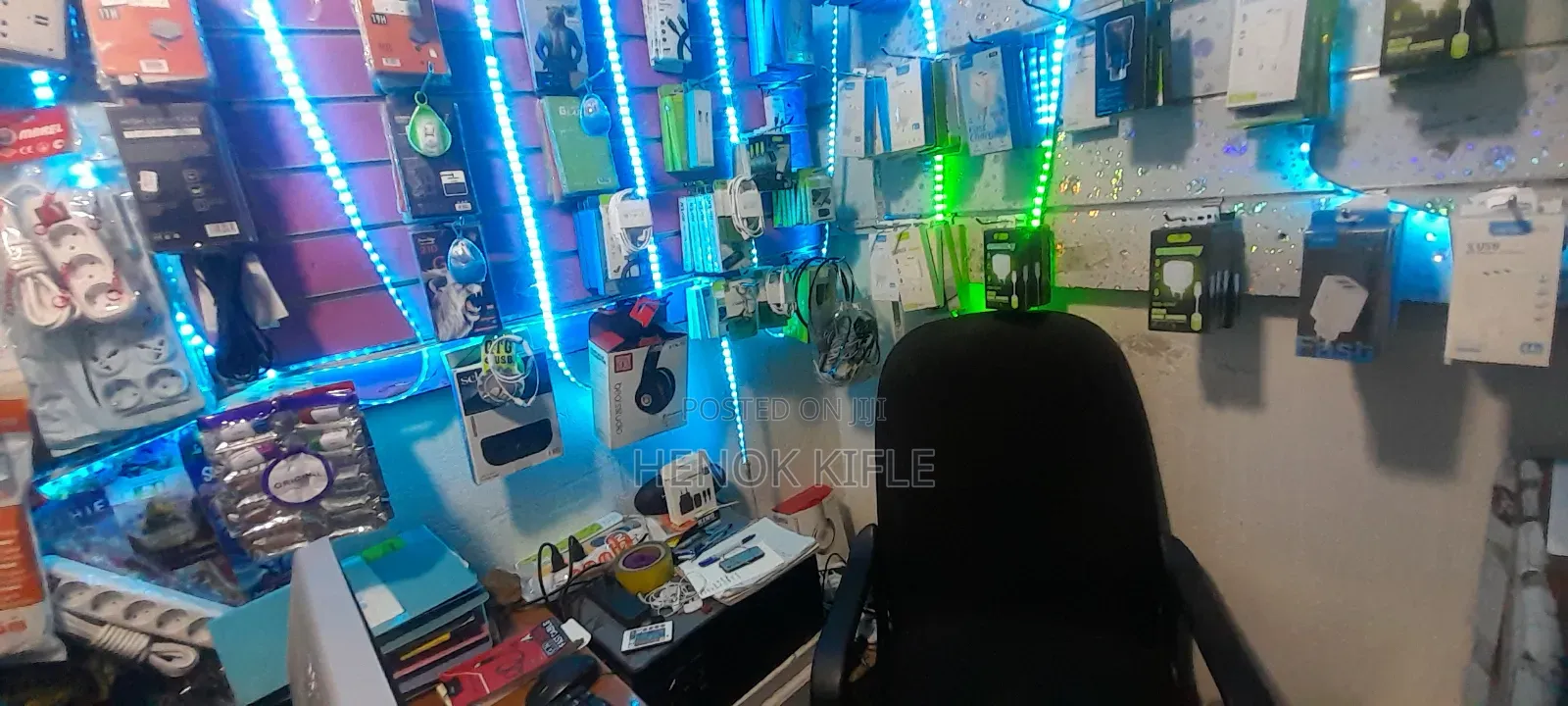 Mobile Accessiories and Movies Center