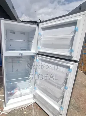 Bosch 550/Model Fan System Refrigerator