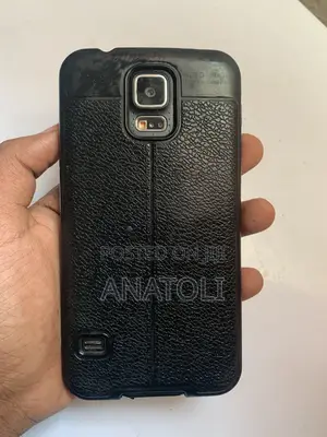 Samsung Galaxy S5 16 GB Black