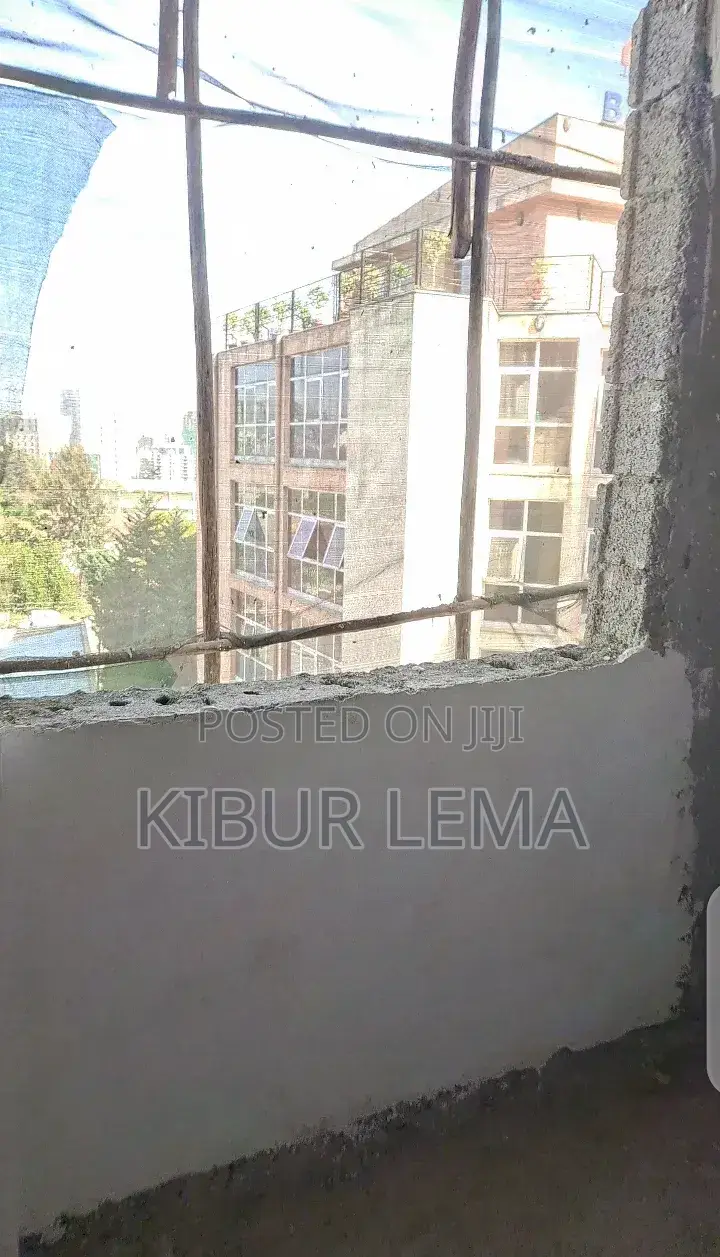 2bdrm Apartment in ትሮፒካል ሪል እስቴት, Bole for sale