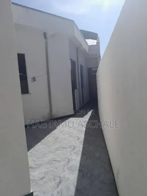 3bdrm House in Vila, Bole for sale