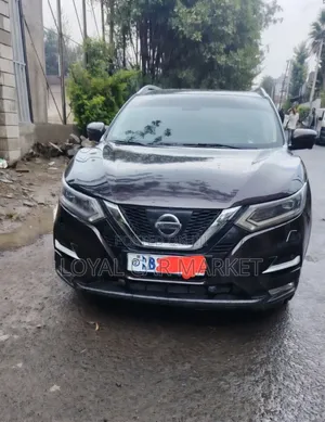 Nissan Qashqai 2018 Brown