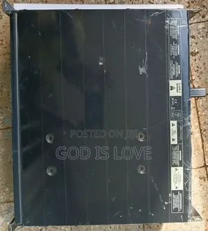 Behringer EP 4000 Power Amplifier