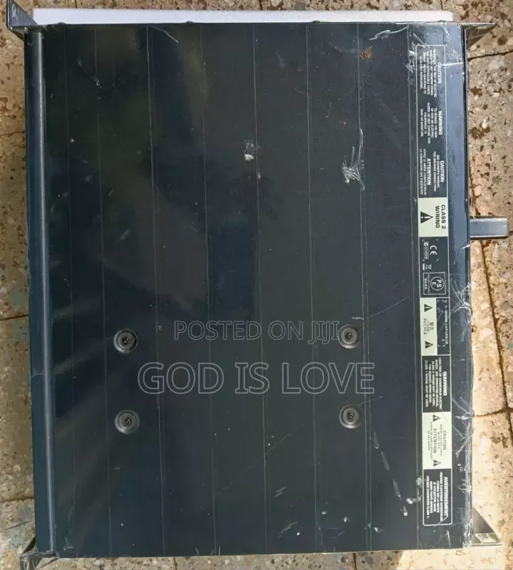 Behringer EP 4000 Power Amplifier