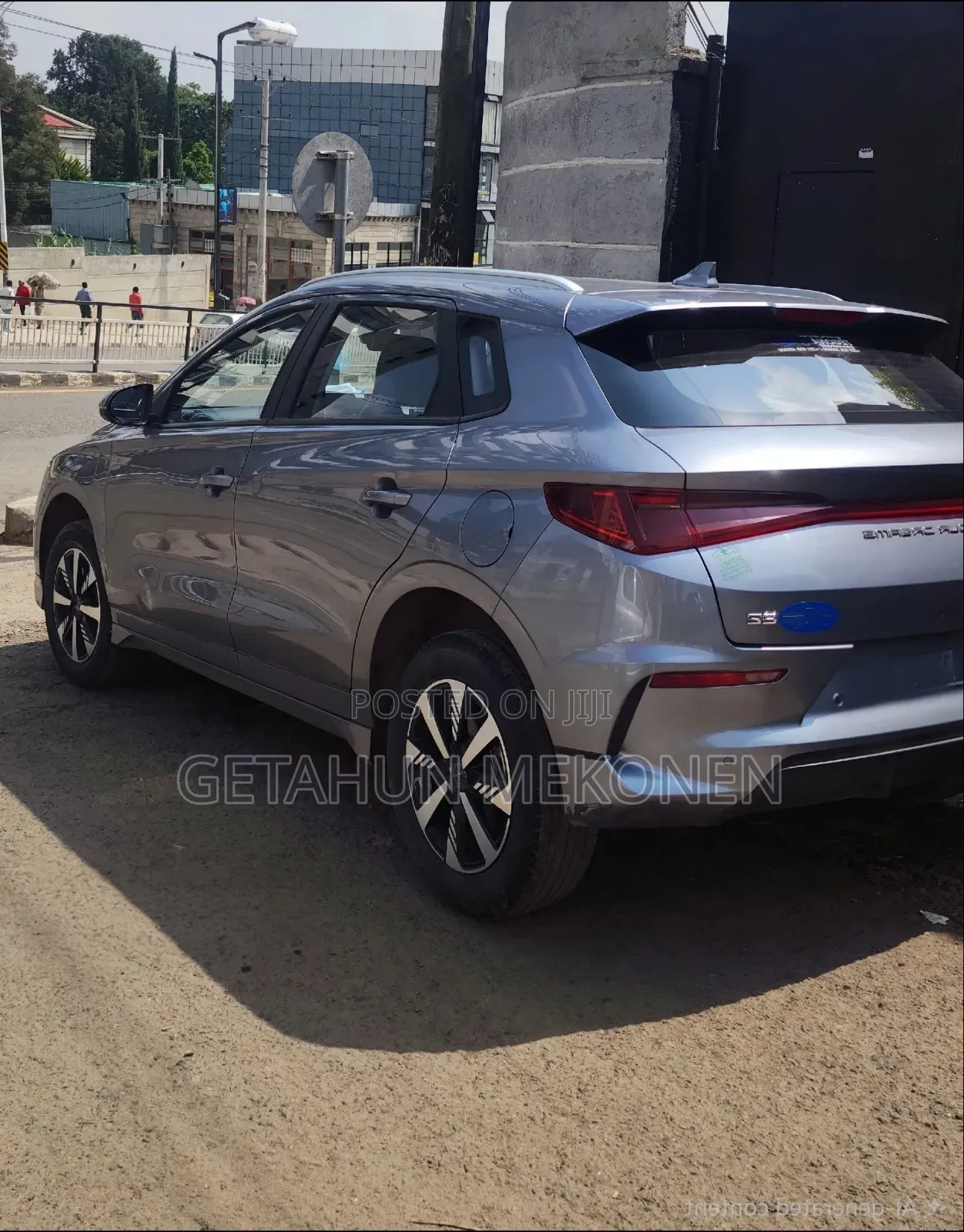 BYD E2 43 kWh 94 hp FWD 2025 Gray