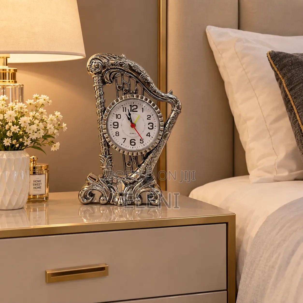 Decorative Stand Watch