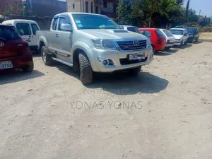 Toyota Hilux 3.0 D-4D 4x4 2013