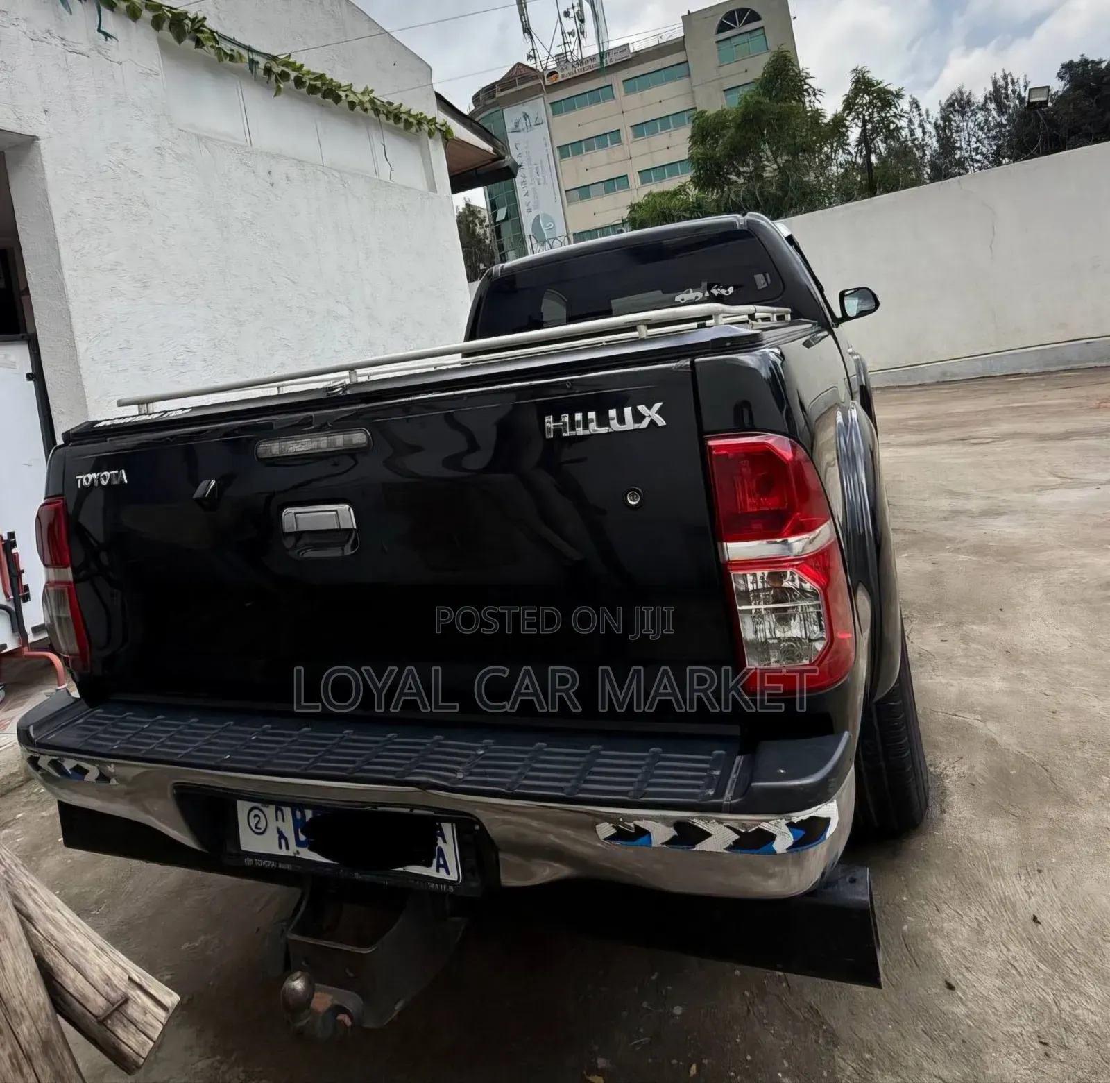 Toyota Hilux 2014 Black
