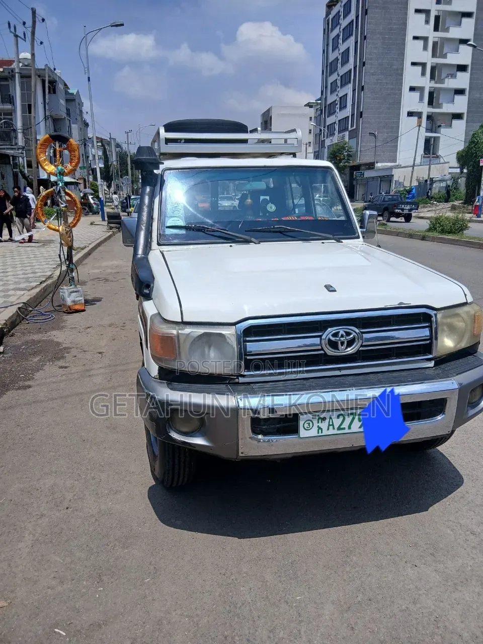 Toyota Land Cruiser 2010 White