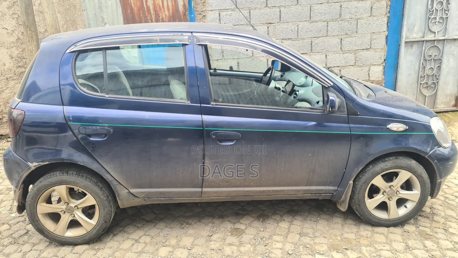 Toyota Yaris 2001 Blue