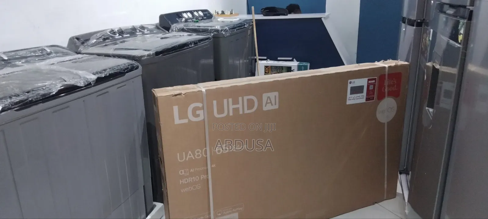 LG UHD 65inc መዝናኛዎን በሚያስደንቅ የ4K ጥራት ያሻሽሉ! ለፊልም ምሽቶች , ለስፖርት ጨዋታዎች 