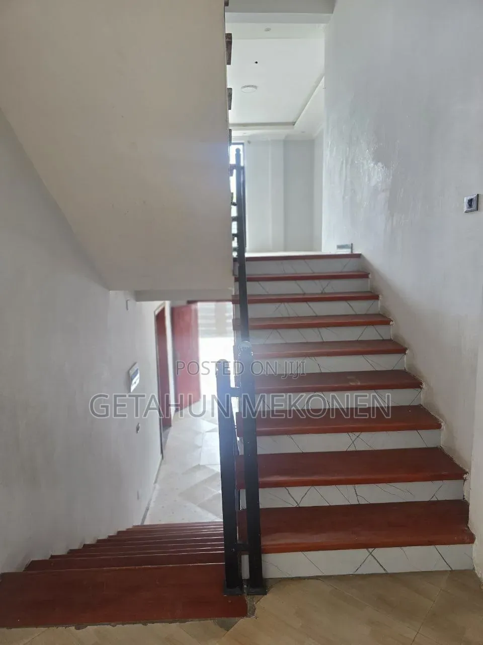 Furnished 2bdrm House in G+2, Bole for sale