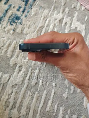 Apple iPhone 13 128 GB