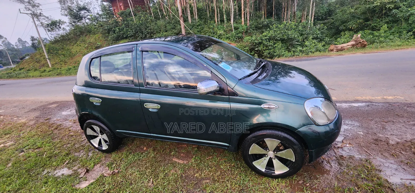 Toyota Yaris 2021 Gray