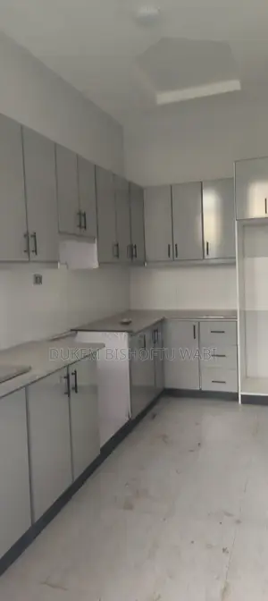 Furnished 6bdrm House in Bishoftu Dukem, East Shewa for sale