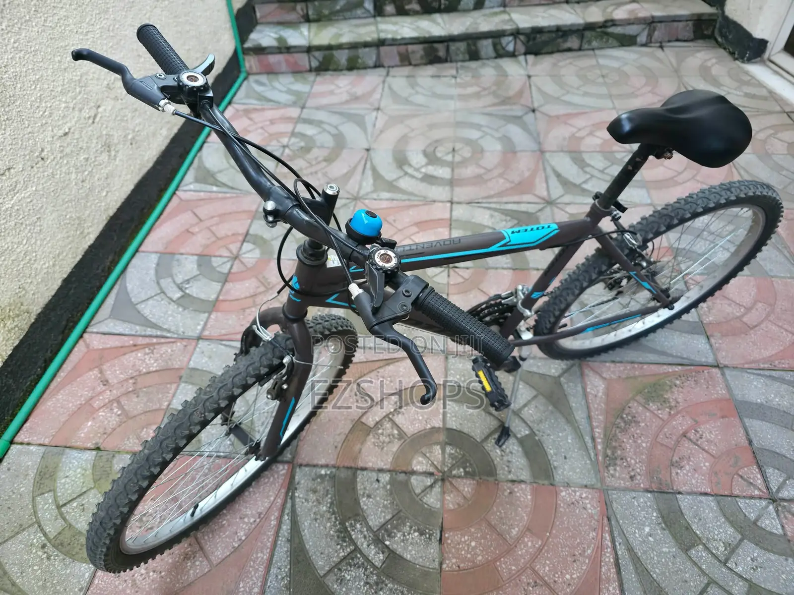 Bicycle Totem 26”
