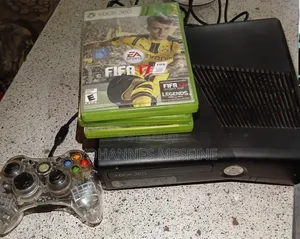 X Box 360 S Slim