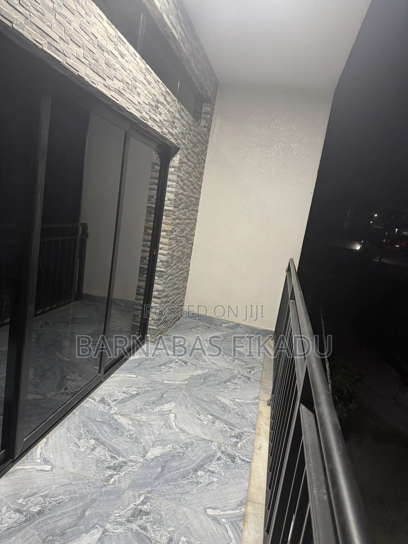 4bdrm Apartment in Private, Nifas Silk-Lafto for rent