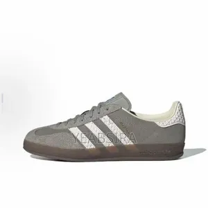 Women Shoe