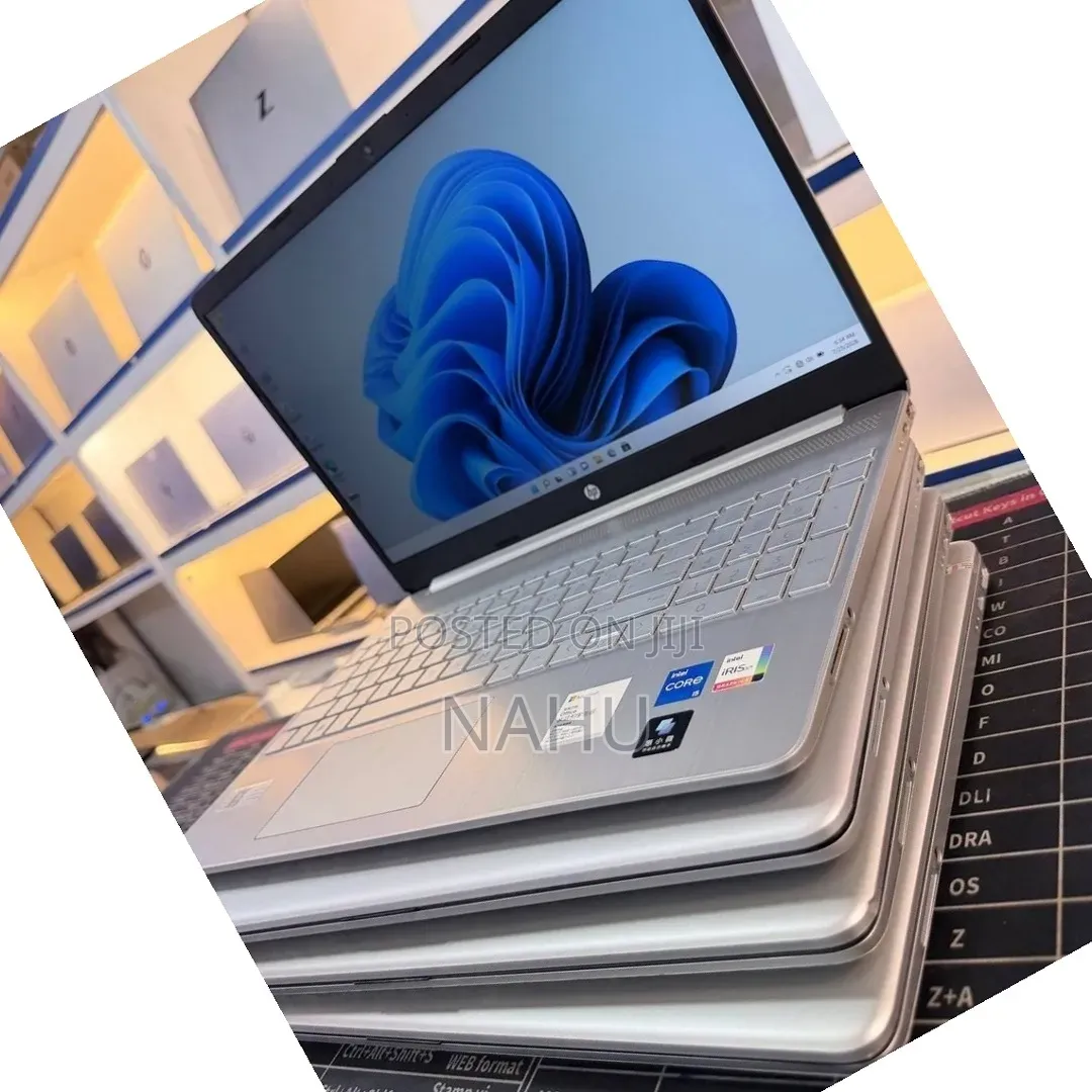 New Laptop HP Stream Notebook 16GB Intel Core i5 SSD 512GB