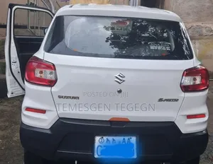 Suzuki S-Presso 2022 White