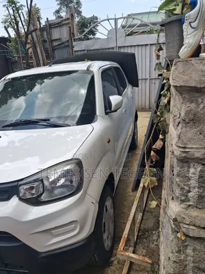 Suzuki S-Presso 2022 White