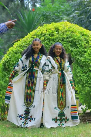 የባህል ልብስ በፈለጊት አማራጭ