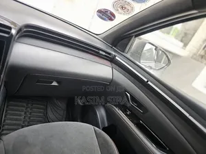 Hyundai Tucson Hybrid 2022 Blue