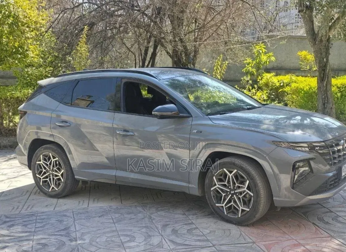 Hyundai Tucson Hybrid 2022 Blue