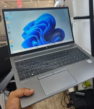 New Laptop HP ZBook 15 16GB Intel Core i7 SSD 512GB