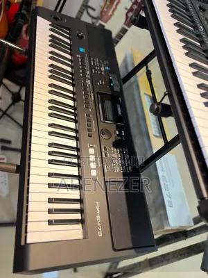 Yamaha PSR E473 Keyboard