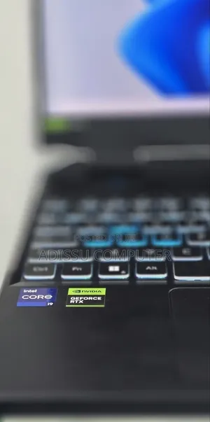 New Laptop Acer Predator Helios 300 16GB Intel Core i9 SSD 1T