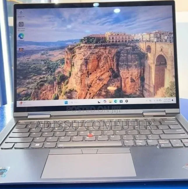 New Laptop Lenovo ThinkPad X1 Yoga 16GB Intel Core i7 SSD 512GB
