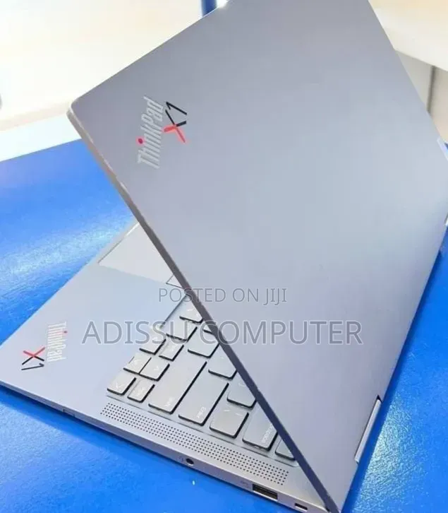 New Laptop Lenovo ThinkPad X1 Yoga 16GB Intel Core i7 SSD 512GB