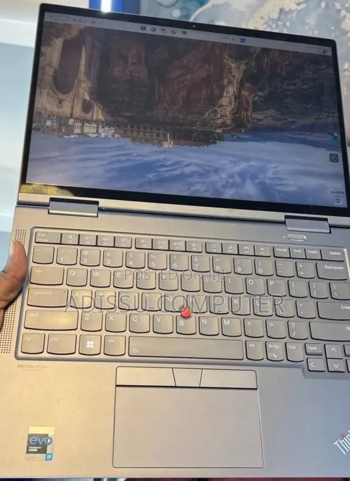 New Laptop Lenovo ThinkPad X1 Yoga 16GB Intel Core i7 SSD 512GB
